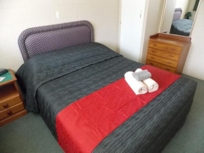  Rangiora Lodge Motel  Рейнджиора